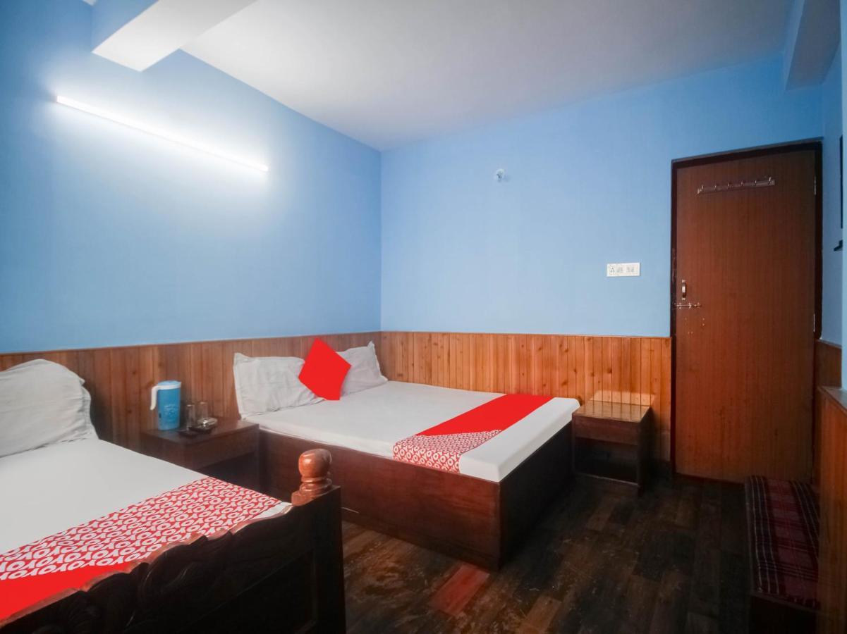 Oyo 79616 Hotel Mayur 大吉岭 外观 照片