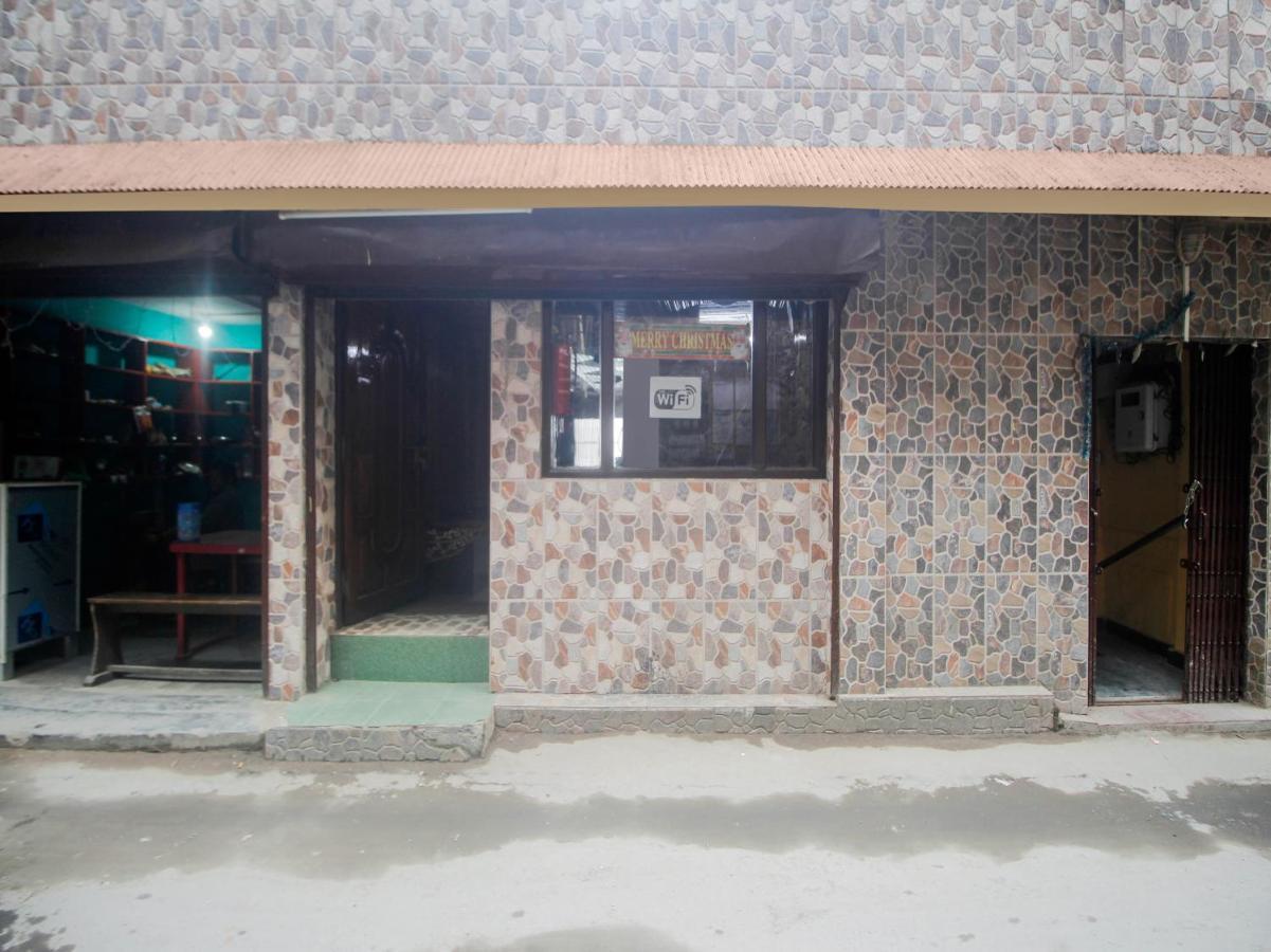 Oyo 79616 Hotel Mayur 大吉岭 外观 照片